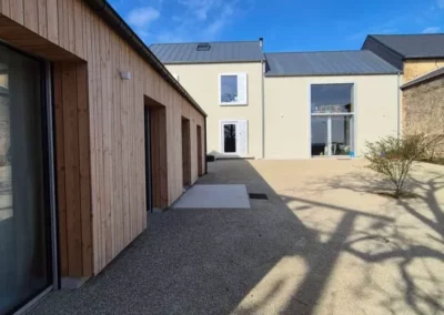 Maison avec atelier et gîte à Kapenaker
